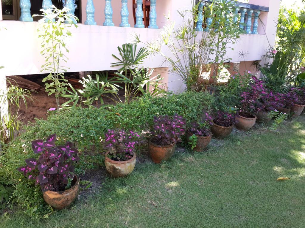 Chaiwat Resort Laem Sing Bagian luar foto