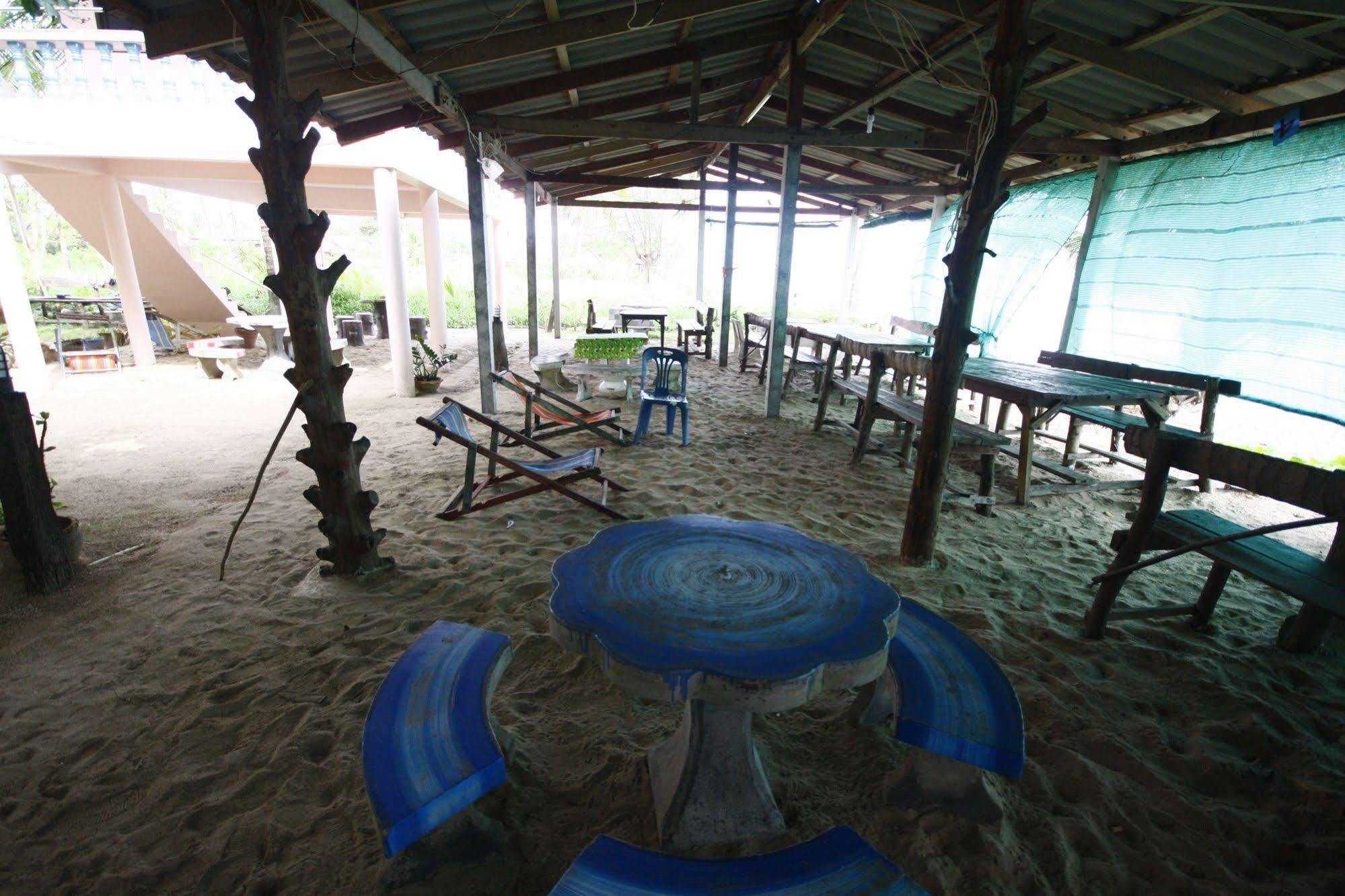 Chaiwat Resort Laem Sing Bagian luar foto
